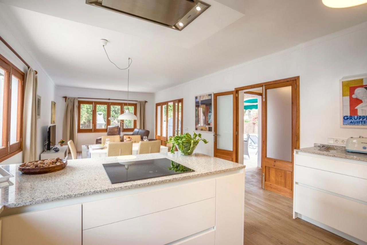 Villa Ca'N Sohn By Sealand Villas Cala de Sant Vicenc Esterno foto